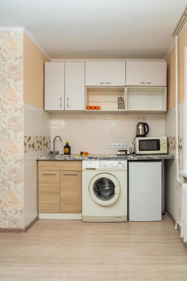 1 Комнатная Квартира По Улице Предславинская, 12 Kyiv Exterior foto